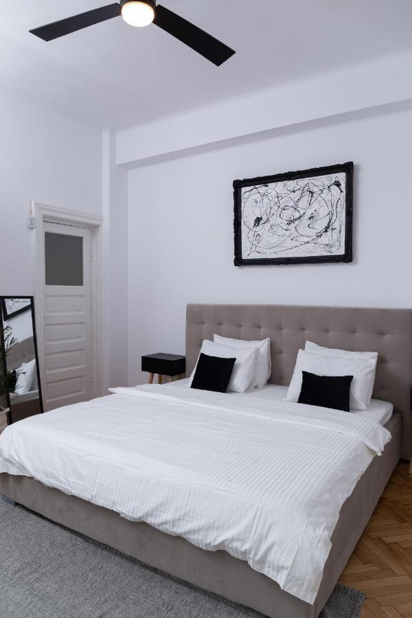 شقة بوخارست  في Color Aparments Coposu Blv المظهر الخارجي الصورة